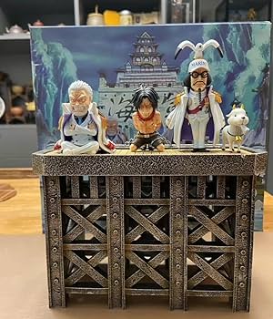 Amazon.co.jp: ワンピース フィギュア 処刑台セットエース ガープ